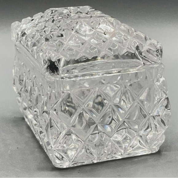 Cut Glass Princess Trinket Box, Pressed Glass Rectangular Tiny Glass Container - Picture 1 of 16